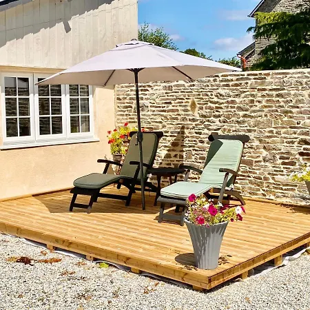 Greener Pastures - Normandy Self Catering * La Chapelle-Engerbold