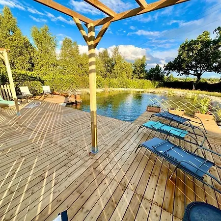 Greener Pastures - Normandy Self Catering Apartment La Chapelle-Engerbold