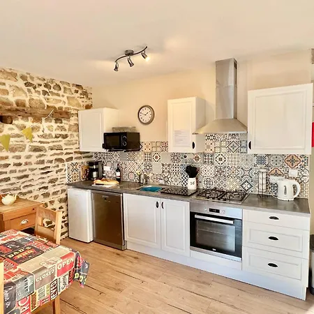 Greener Pastures - Normandy Self Catering *