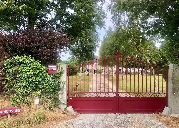 Greener Pastures - Normandy Self Catering *